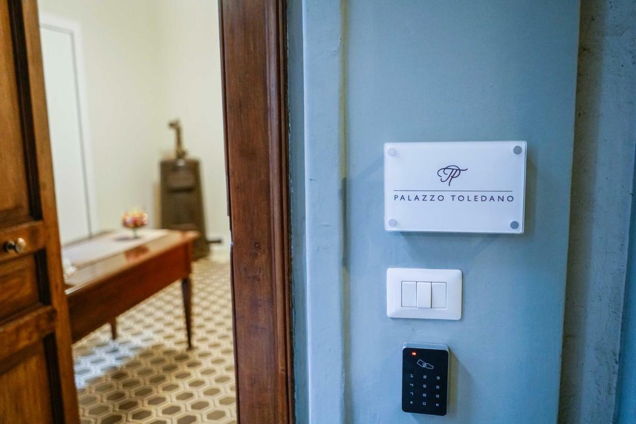 Palazzo Toledano Bed & Breakfast Napoli Eksteriør bilde